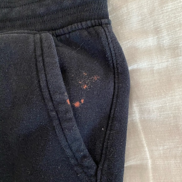 Black Under Armor joggers - Picture 4 of 5